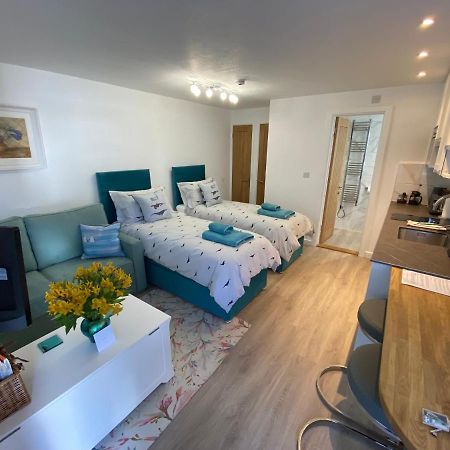 Sweet Caroline - Luxury Studio Stone'S Throw From Mousehole Harbour Extérieur photo