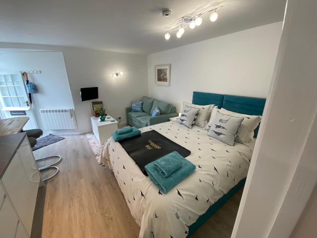 Sweet Caroline - Luxury Studio Stone'S Throw From Mousehole Harbour Extérieur photo