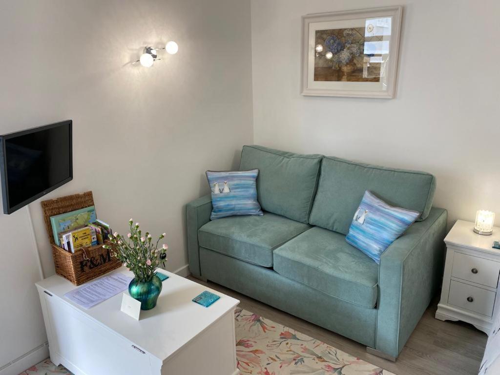 Sweet Caroline - Luxury Studio Stone'S Throw From Mousehole Harbour Extérieur photo